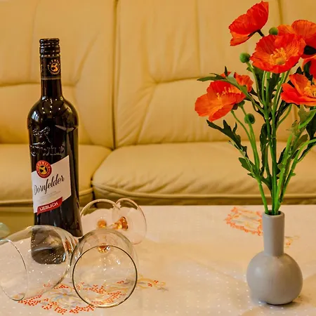 Gerken Amselnest * Ihlow (Aurich)